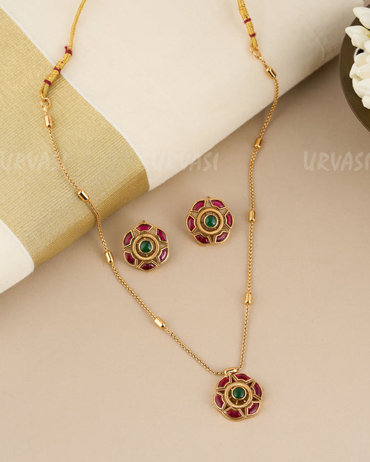 Necklace 842