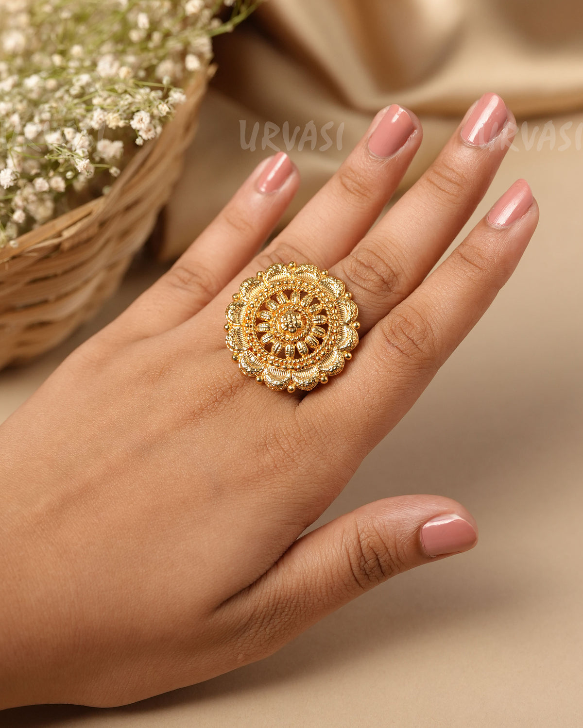 Gold-Polish Floral Circular Finger Ring  FR 125