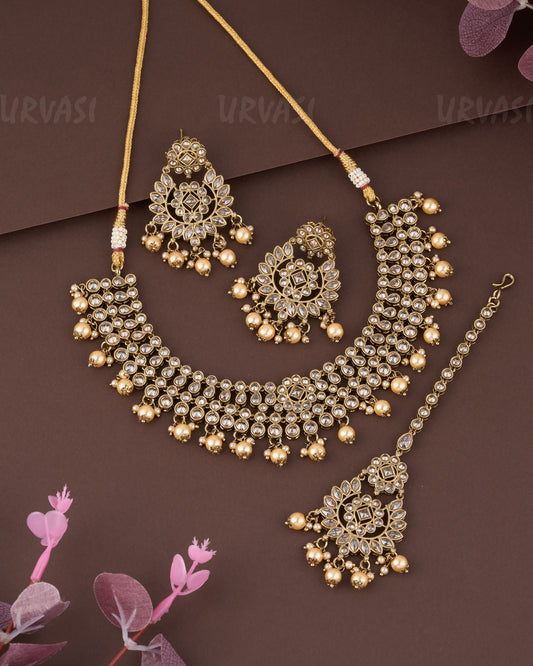 Necklace 853
