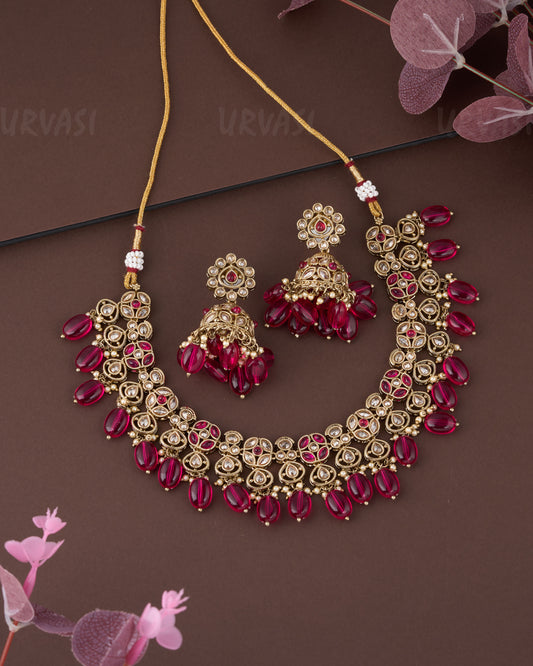 Necklace 844