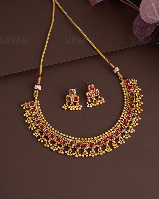 Necklace 889