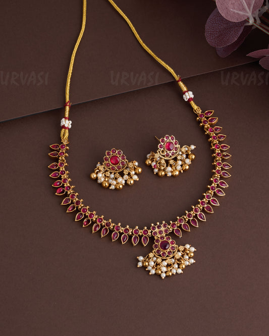 Necklace 885
