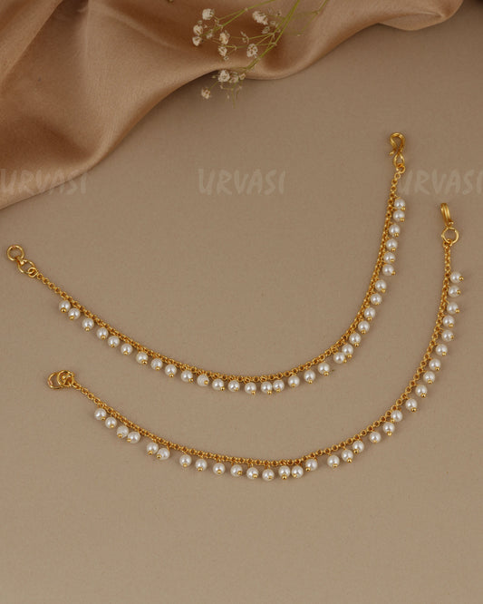 One Layer Gold Pearl Ear Chain EC 125