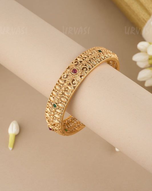 Bangles BA 274