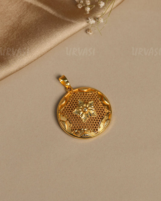 Gold-plated Flower  pendant PT 20