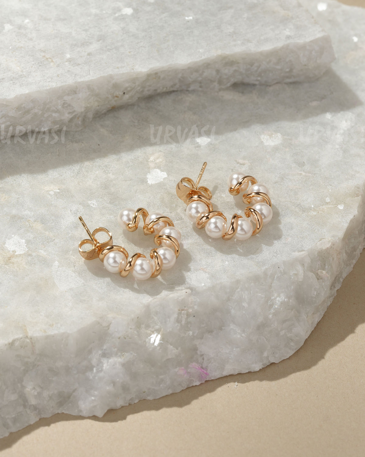 Gold-Plated Twisted Pearl Half-Hoop Earrings ER 1402