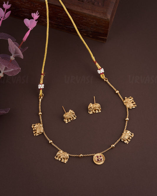 Necklace 923