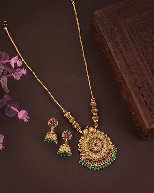 Necklace 932