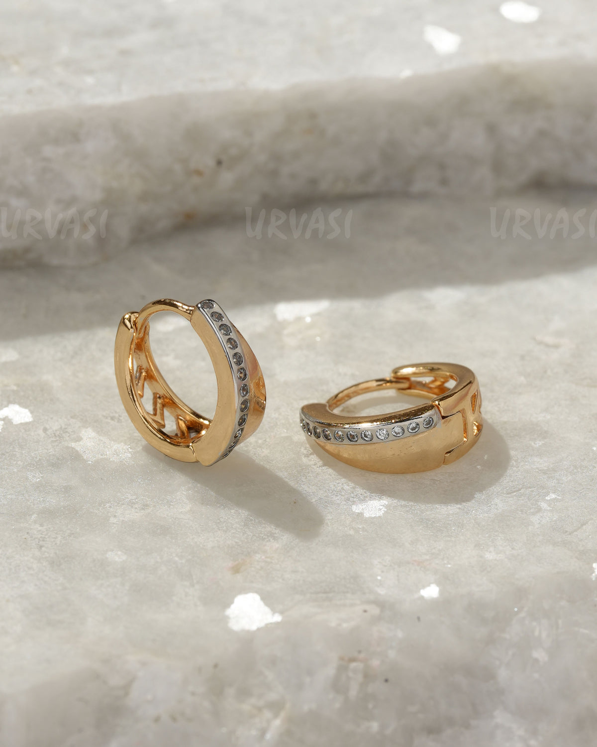 18K-Gold Polish Cubic Zirconia Hoop Earrings ER  1357