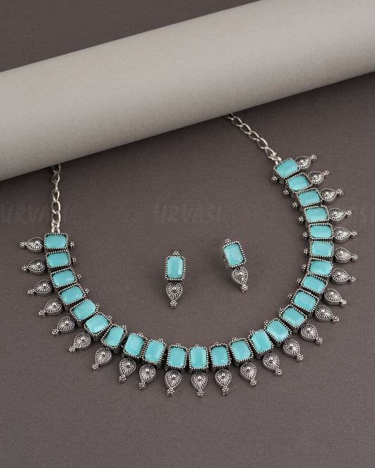 NECKLACE 956