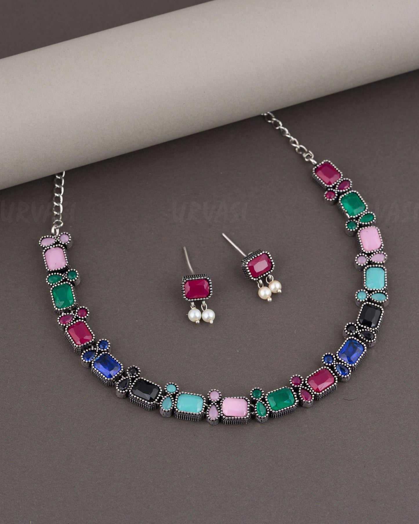 Black Metal Necklace 963