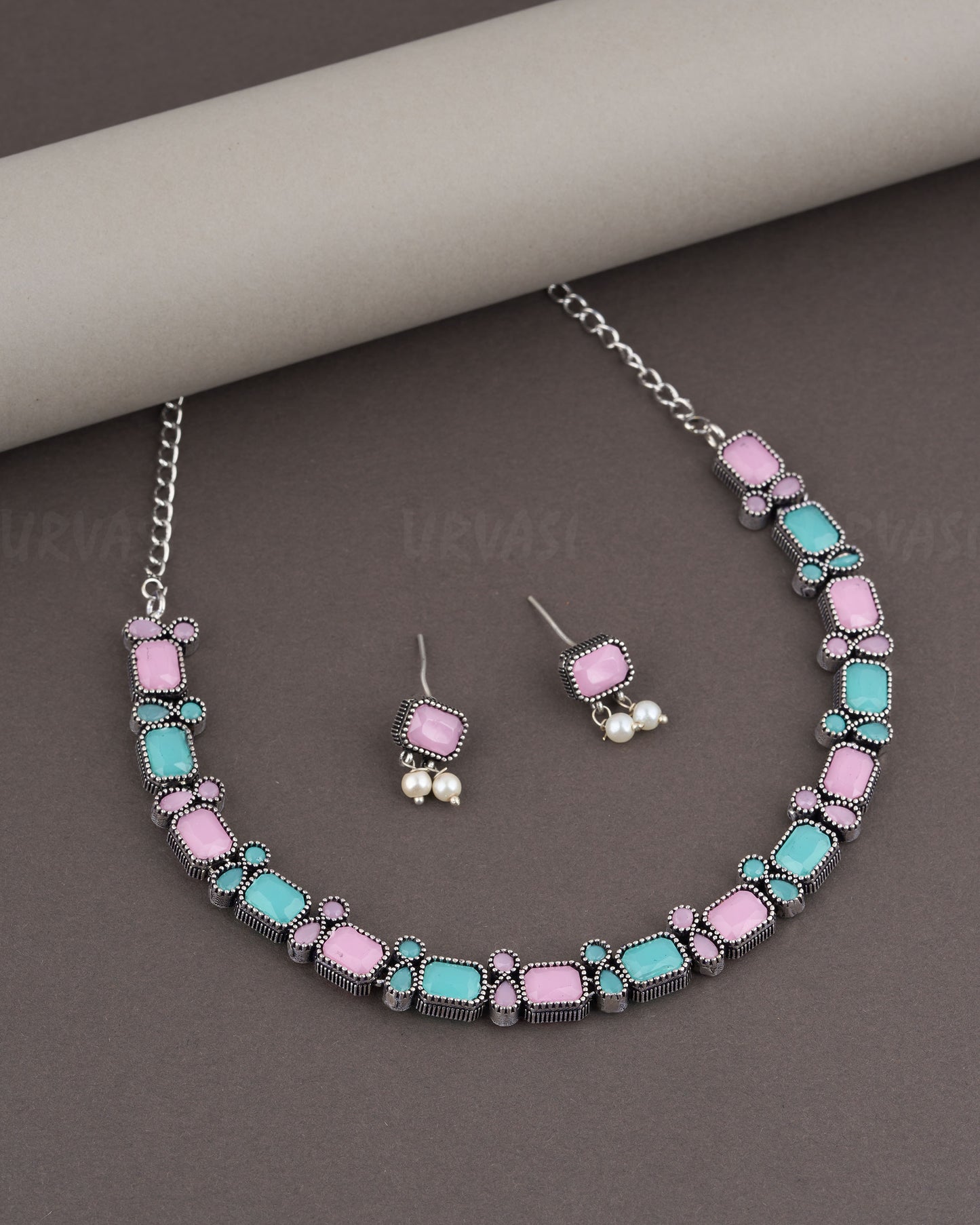 Black Metal Necklace 966