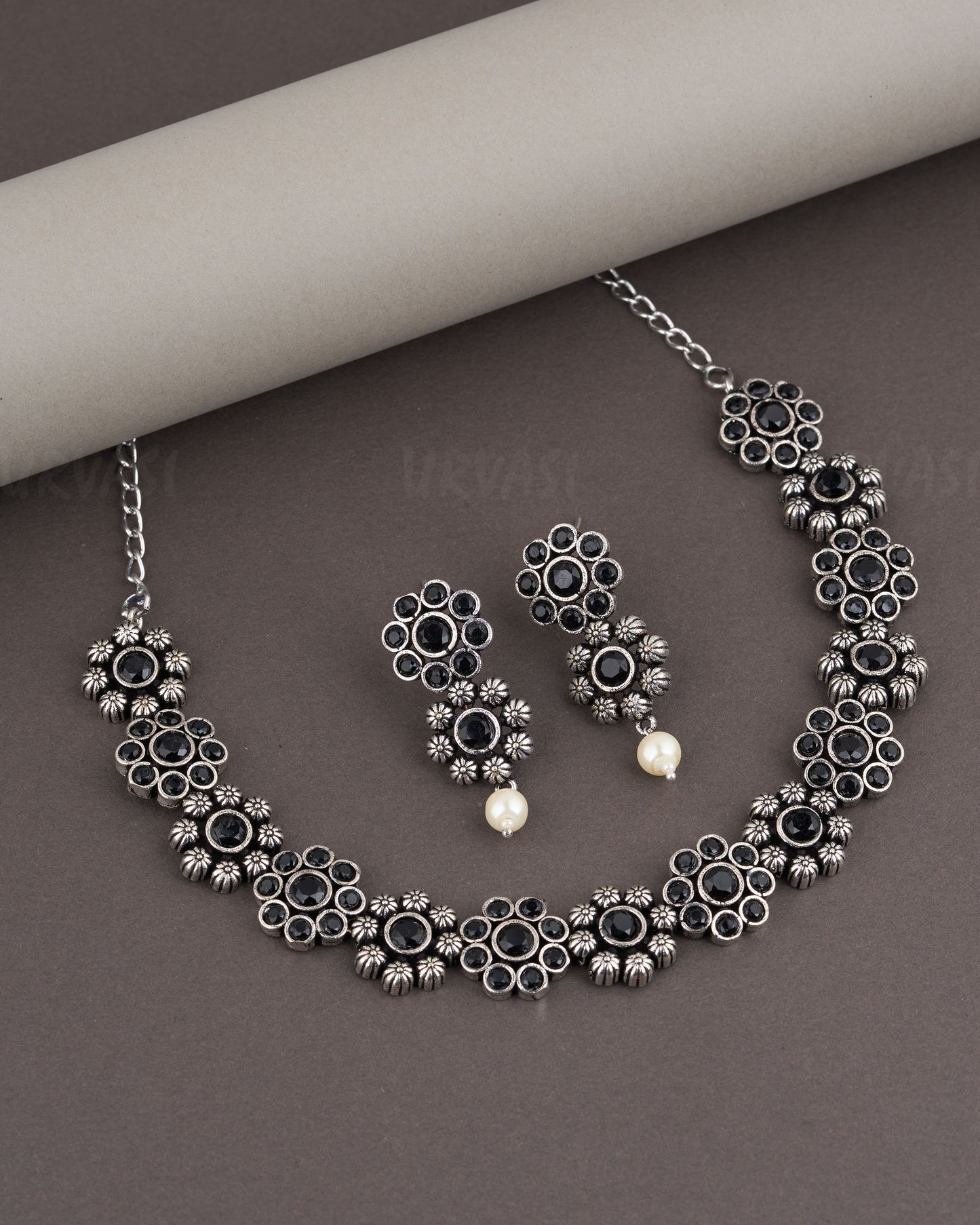 Black Metal Necklace 971