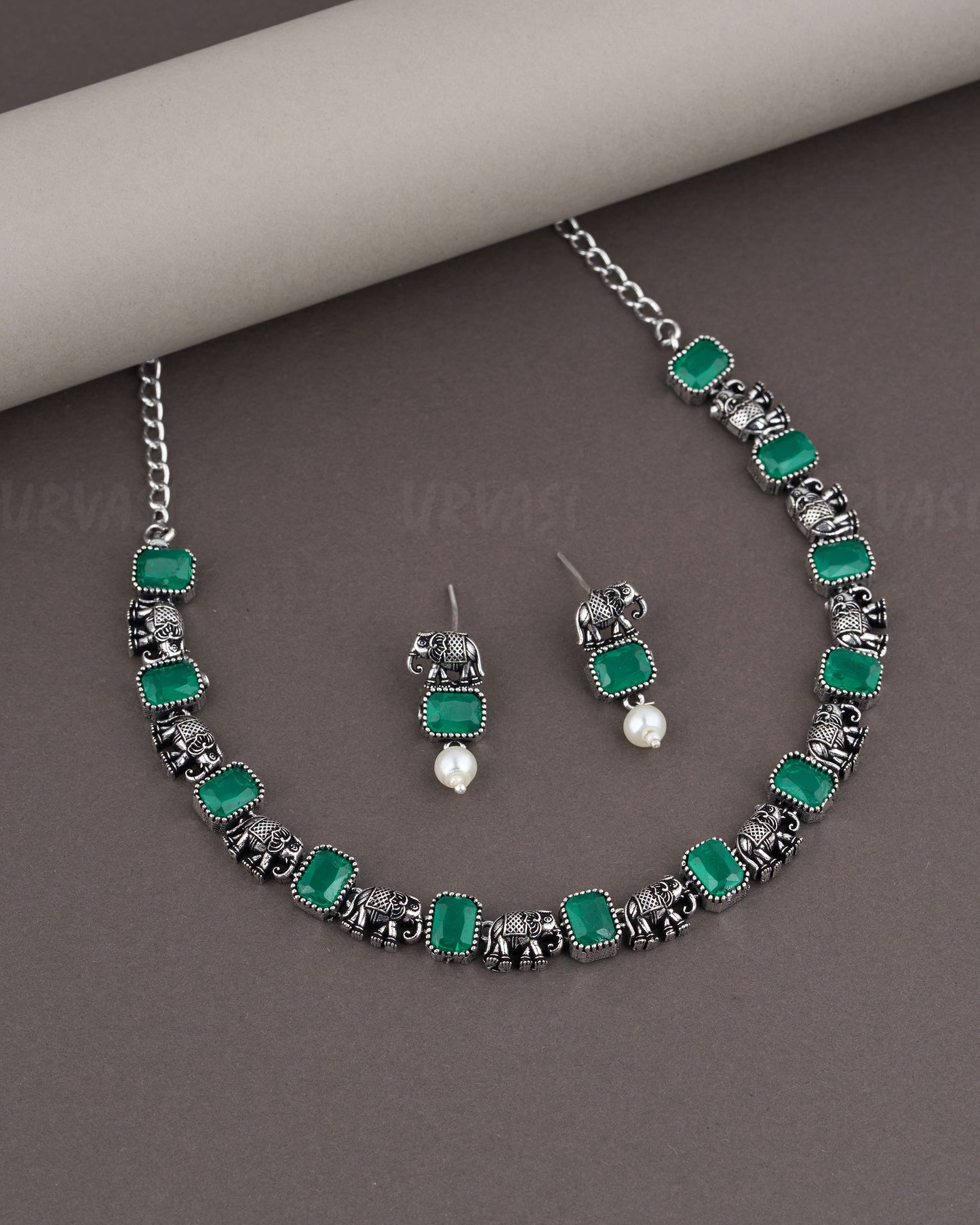 Black Metal Necklace 972