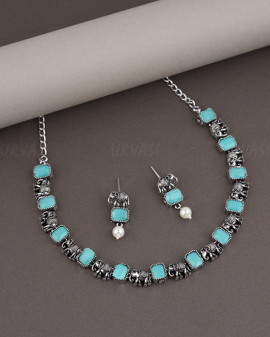 Black Metal Necklace 973