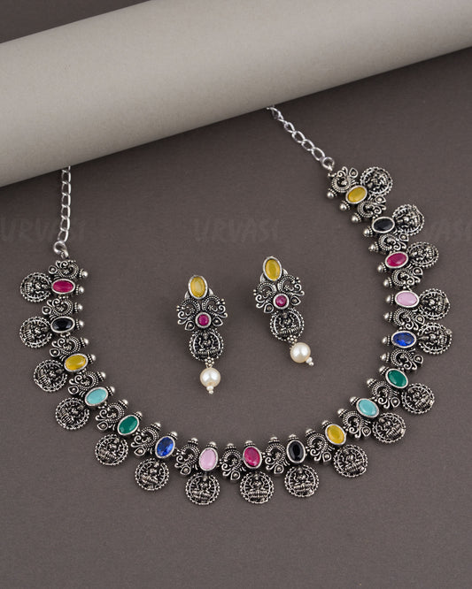 Black Metal  Necklace 978