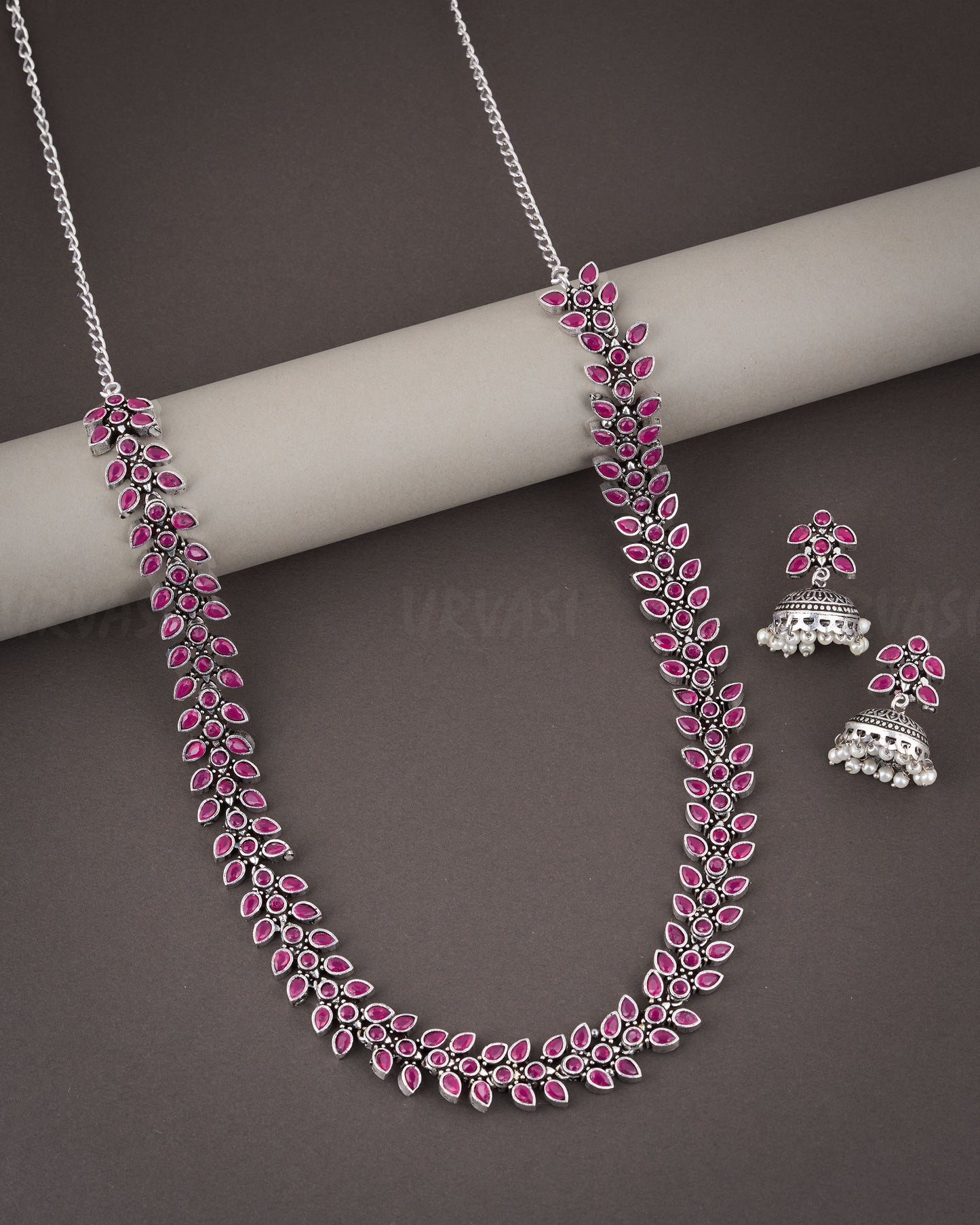 Black Metal Long  Necklace 993