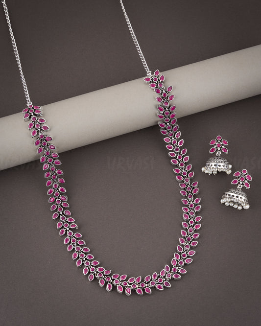 Black Metal Long  Necklace 993