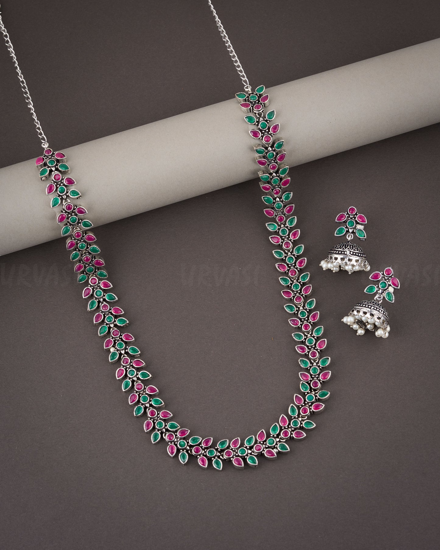 Black Metal Long Necklace 994