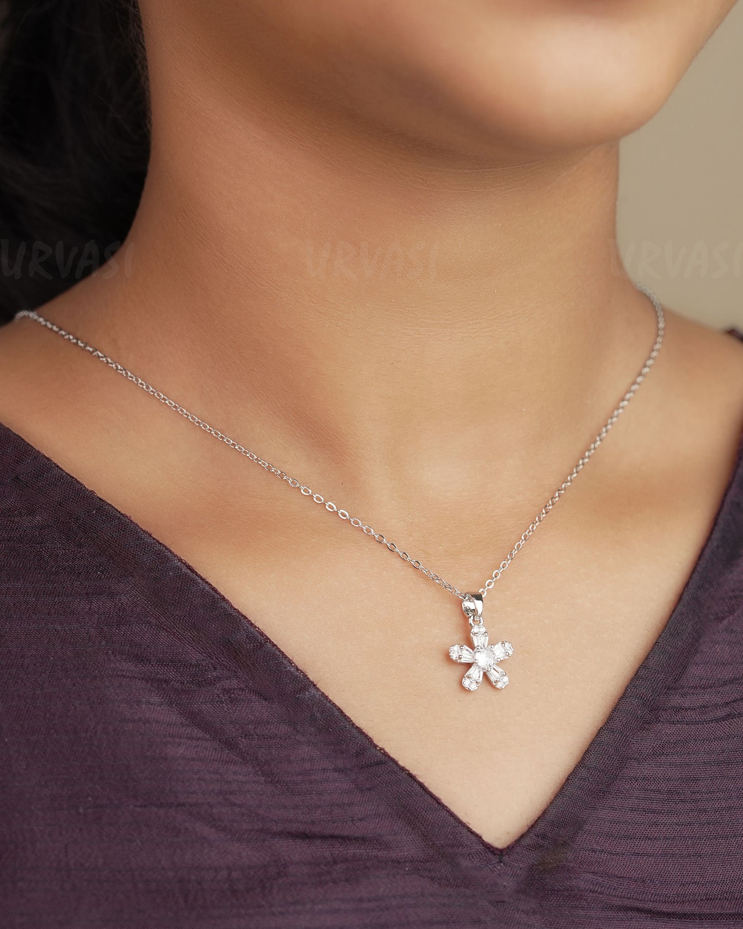 Rhodium Polish Flower Designed AD Simple Chain SC 87
