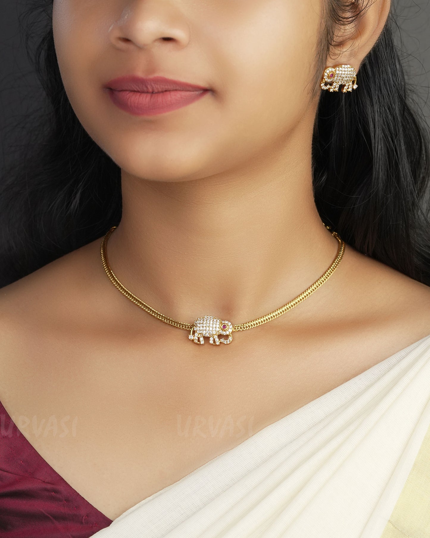 Gold-Toned Elephant Pendant Stone Necklace 1027
