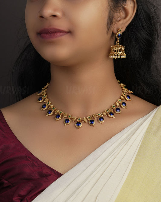 Gold-Toned Palakka Version Floral Necklace 1113