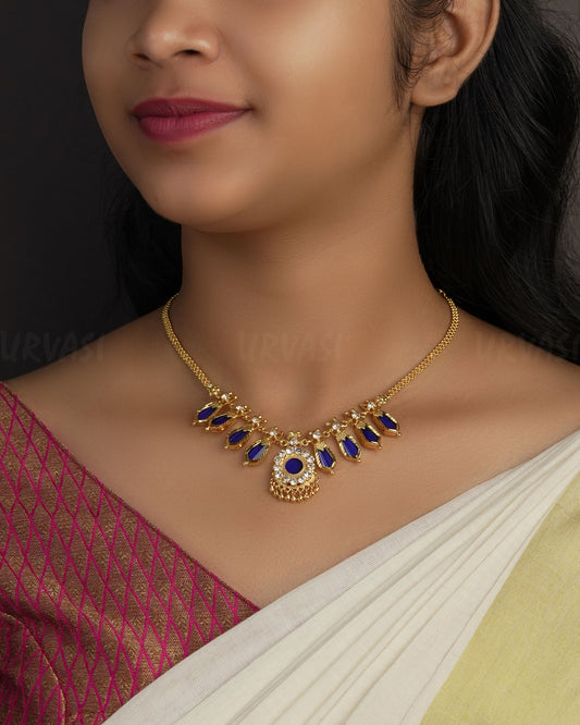 Gold-Toned Traditional 4+4 Nagapadam Necklace 1134