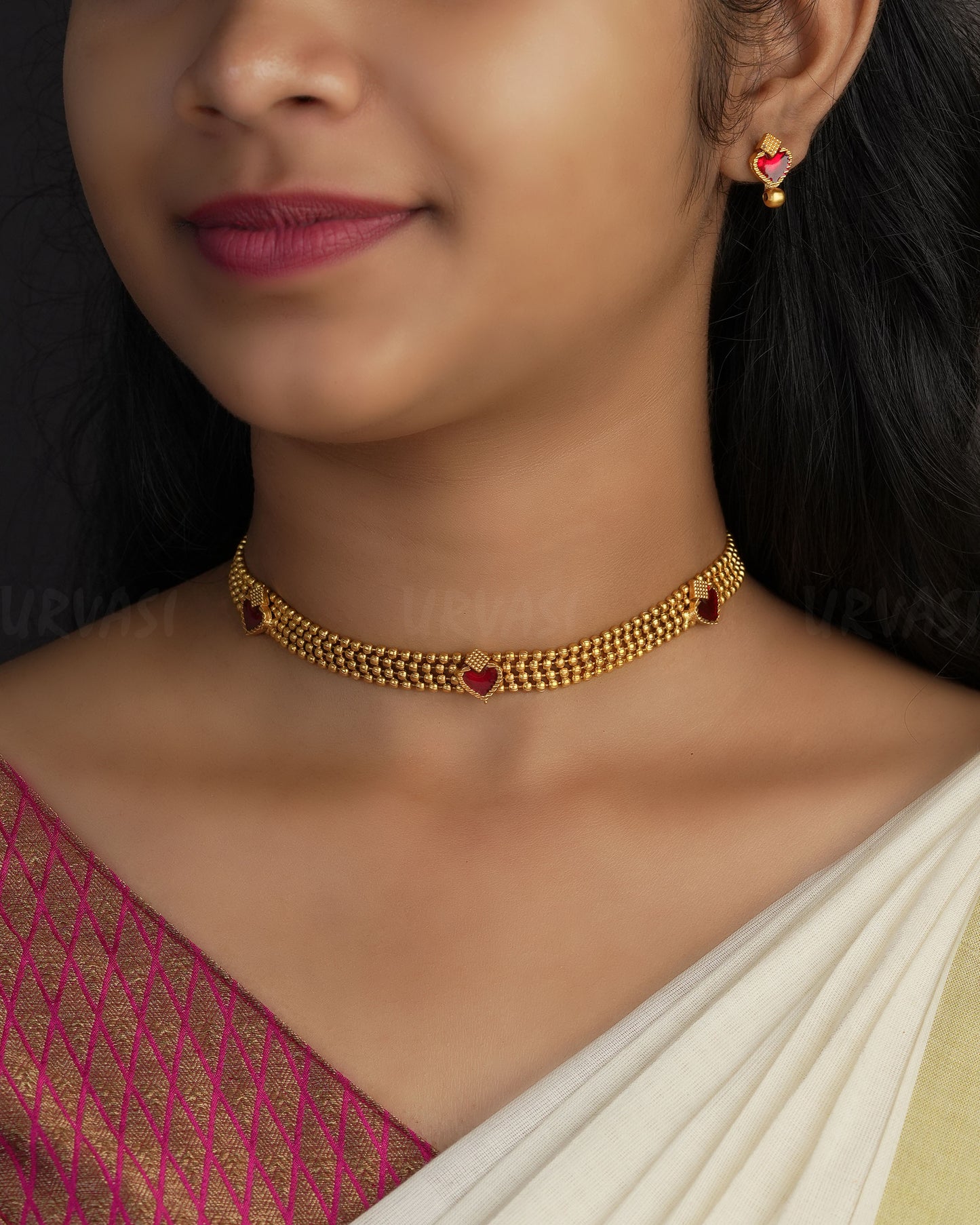 Gold-Toned Kolhapuri Thushi Short  Necklace 1120
