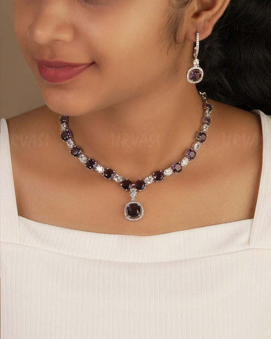 Rhodium Polish Square Pendant Necklace 1238