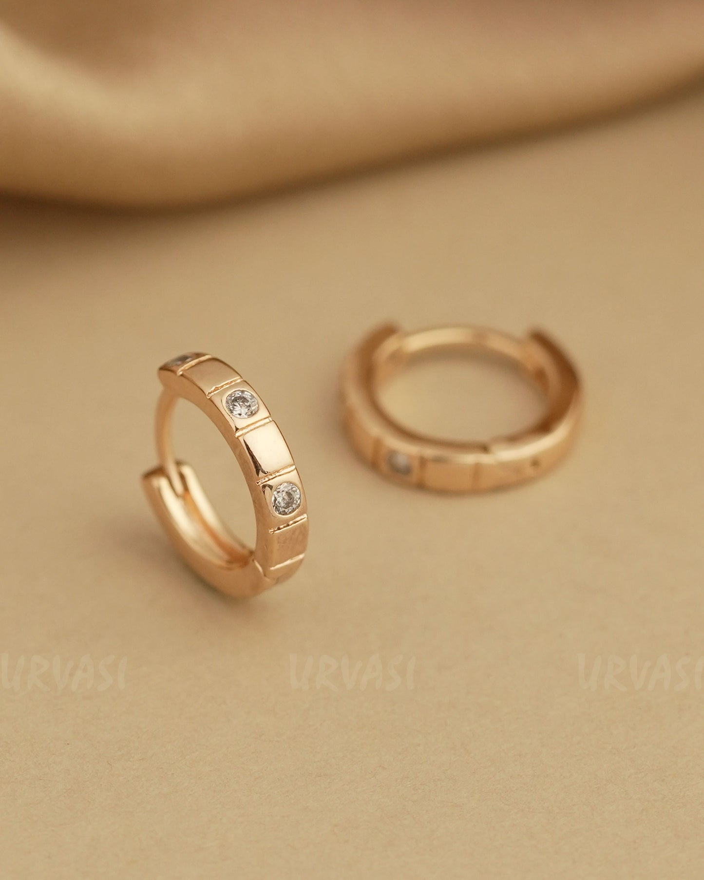 Rose-Gold Polish Cubic Zirconia AD  Hoop Earrings ER 790
