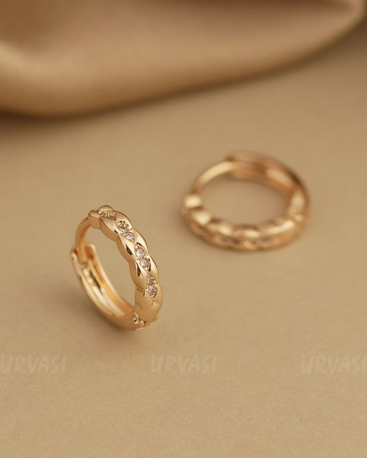 Gold-Toned Crystal Accents Hoop Earrings ER 801