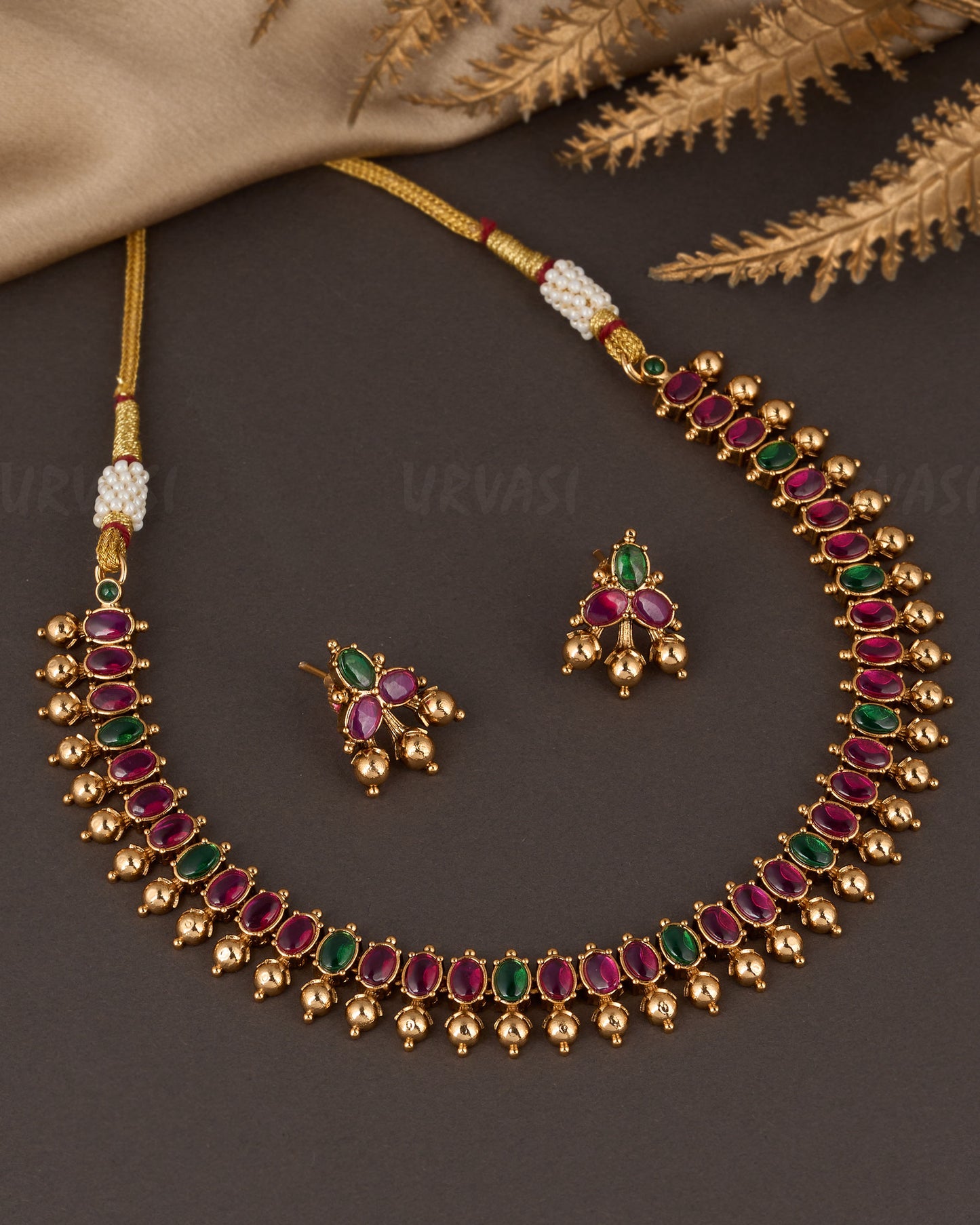Premium Gold Polish Floral Necklace 1295