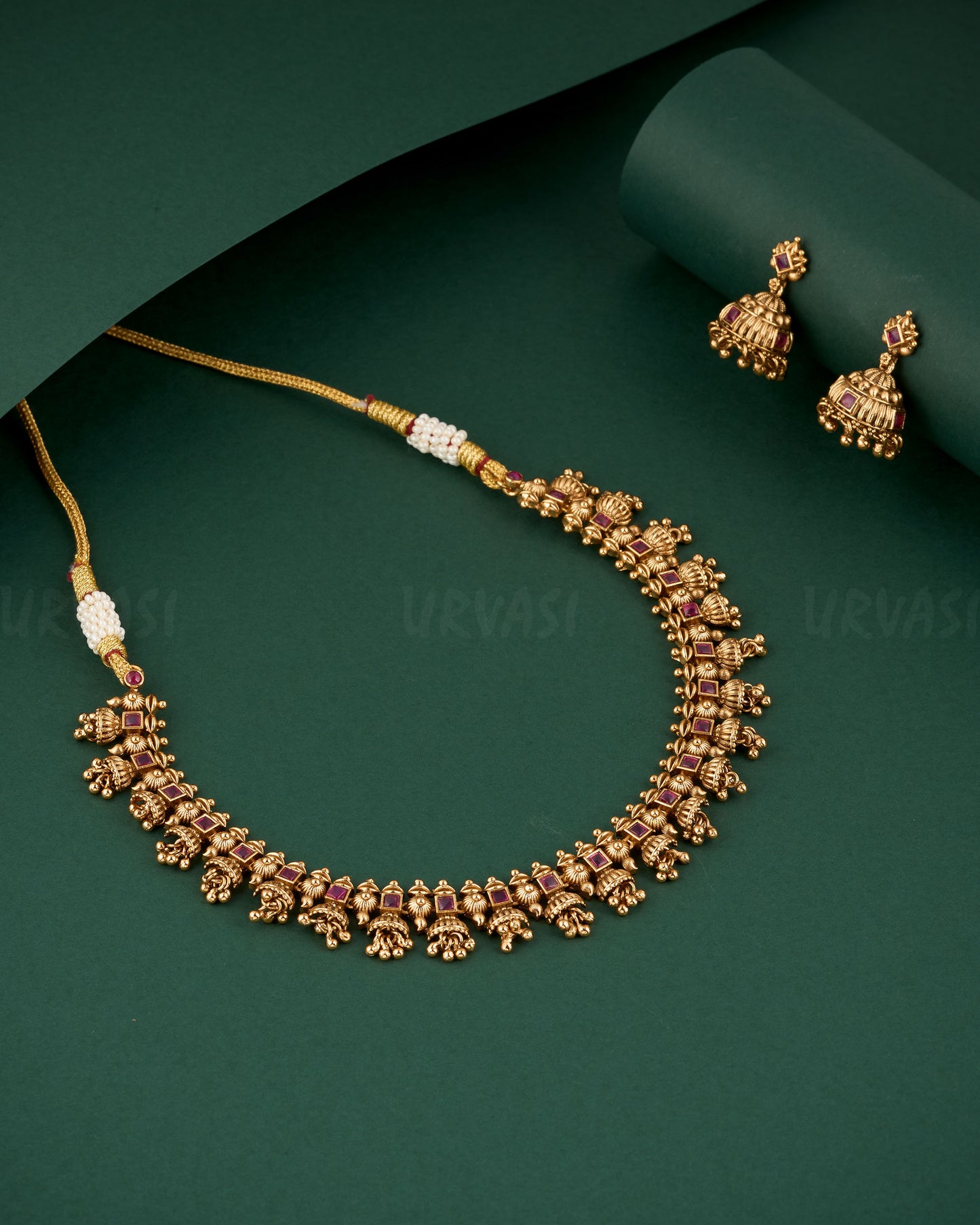 Premium Gold Polish Floral Necklace 1290