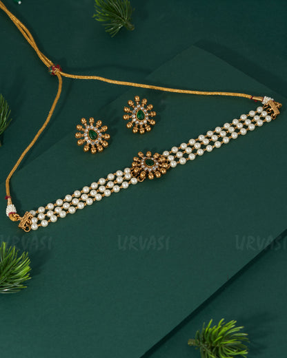 Gold-Toned Three-Layer Pearl Coker Necklace 1336