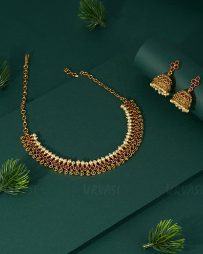 Gold-Toned Kemp Stone  Circular Motif Pearl Accents Necklace 1337
