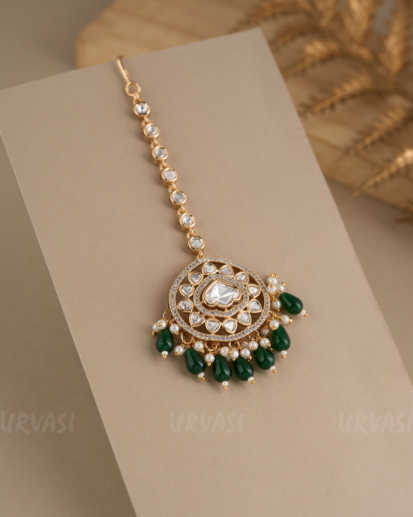 Gold-Toned Kundan and Pearl Chutty CH 91