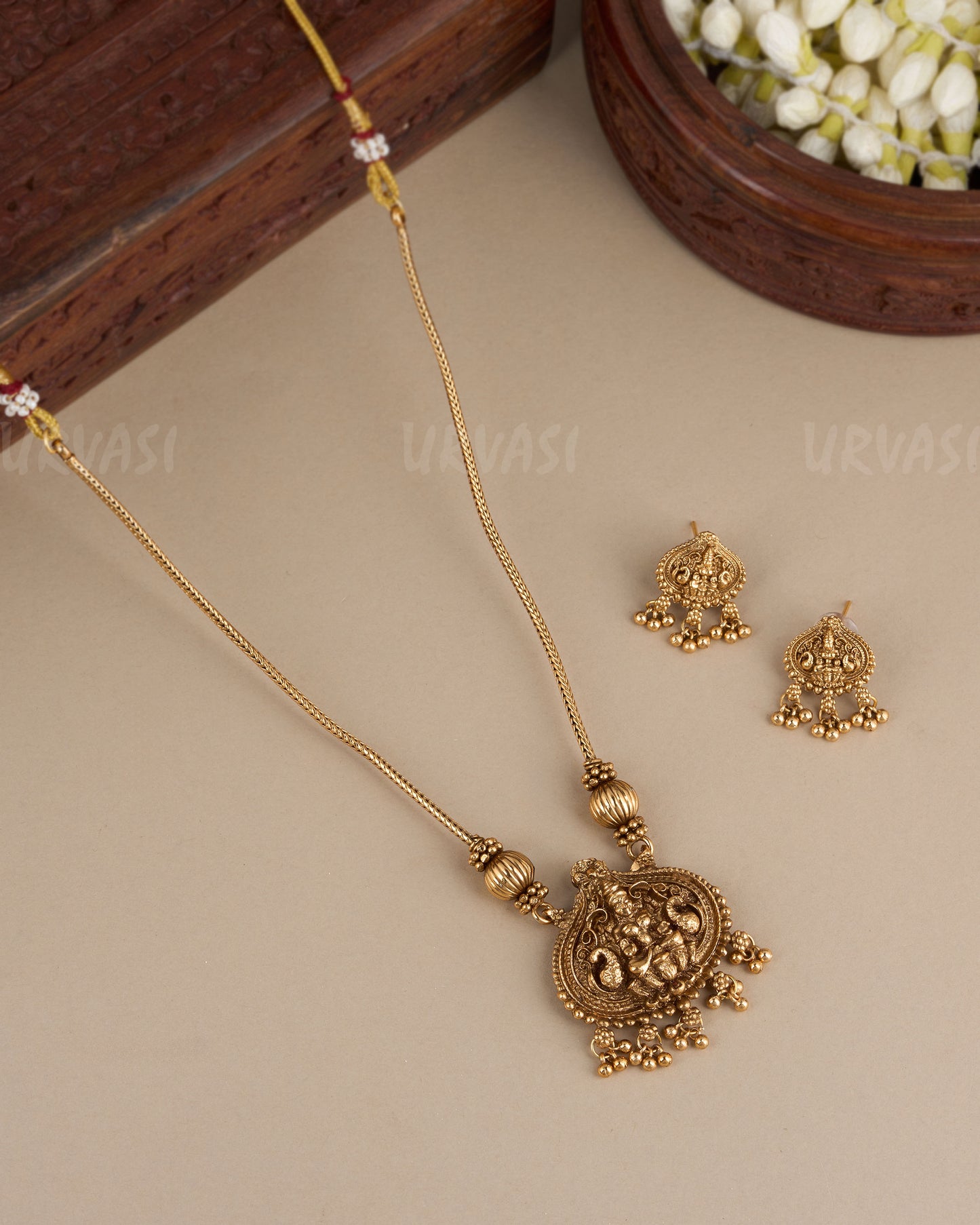 Gold-Toned Lakshmi Pendant Necklace 048