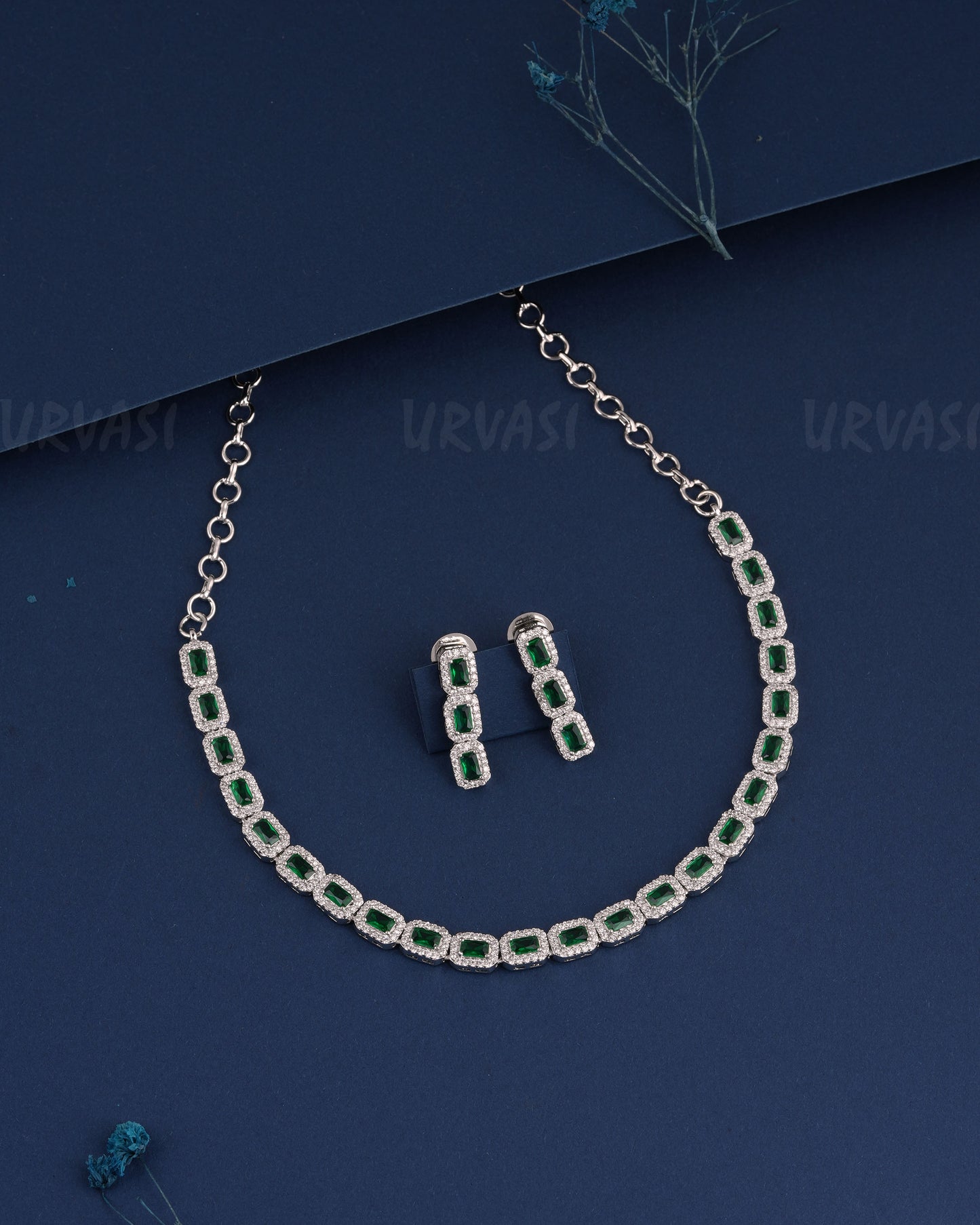 Rhodium Polish Stone-Studded Box-Designed AD Necklace 986