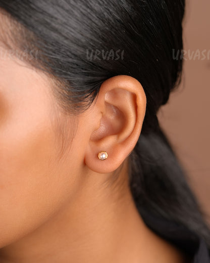 Minimal Pearl Studded Earrings ER 588
