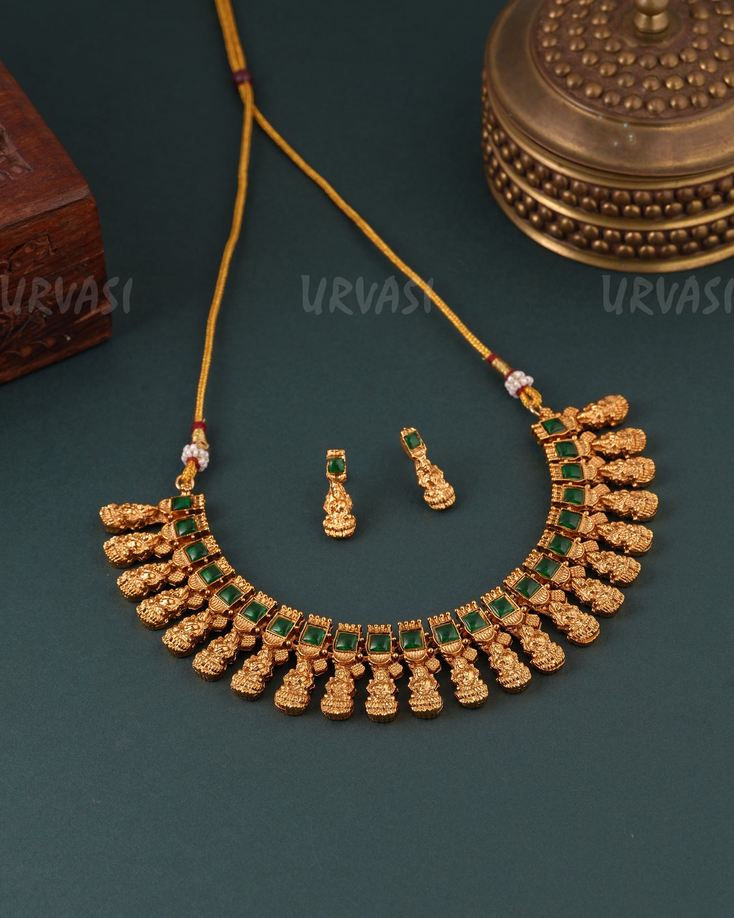 Gold-Toned Lakshmi Floral Choker Necklace 1605