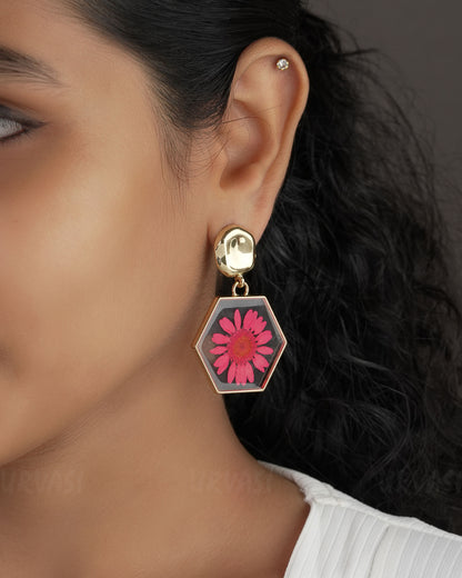 Gold Polish Resin Handmade Daisy Hanging Earrings ER 522