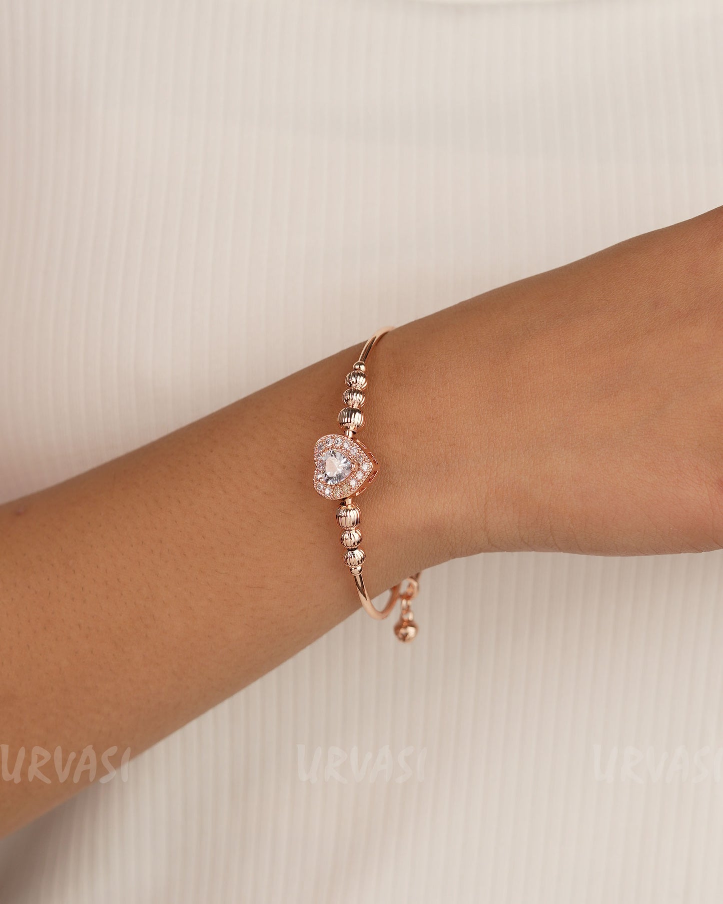 Rose-Gold Toned Heart-shaped AD Bracelet bangles BA 360