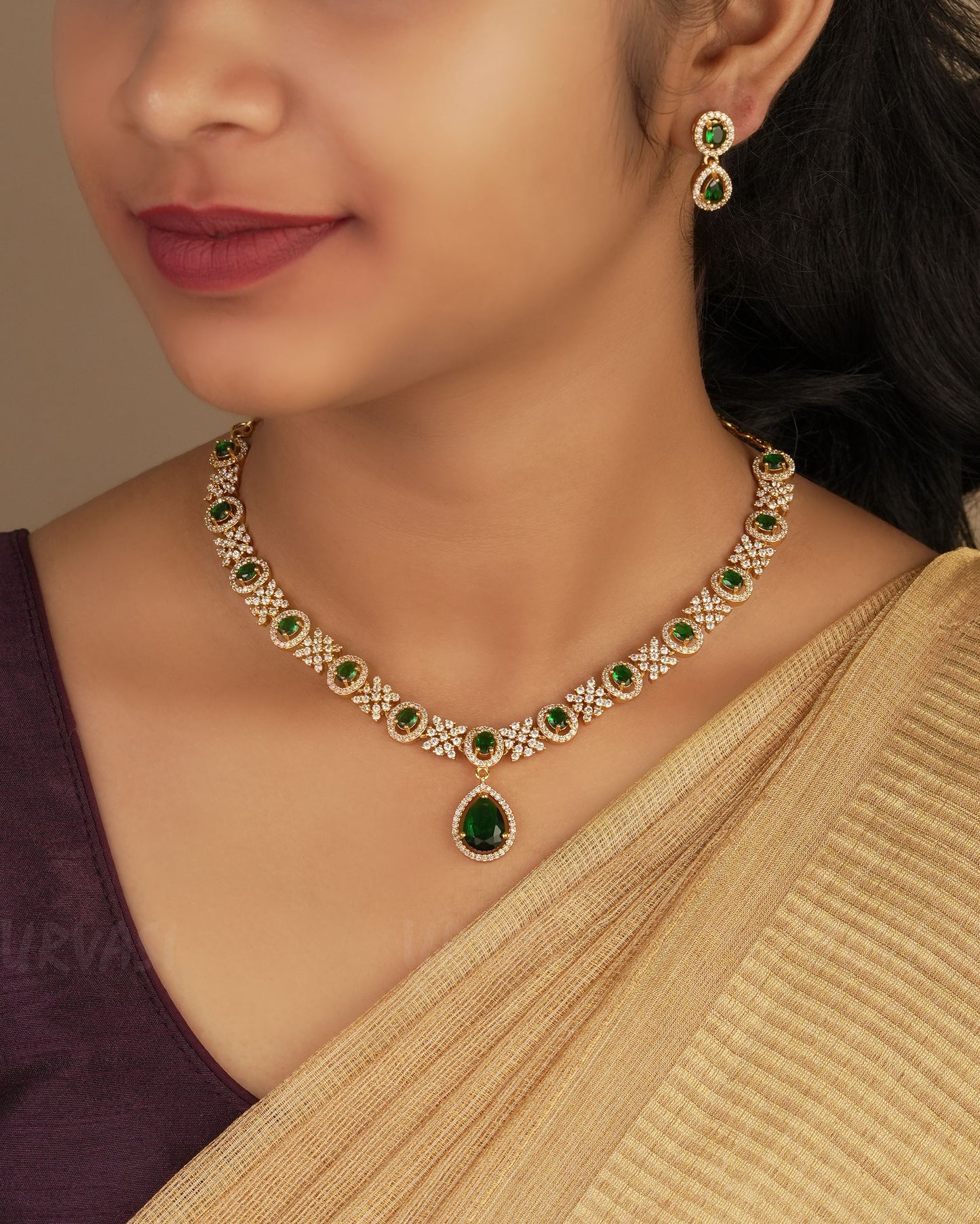 Gold-Polish Stone-Studded Necklace 1246
