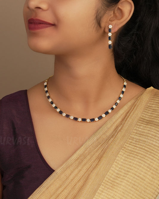 Gold-Polish Stone-Studded Box-Designed Necklace 1248