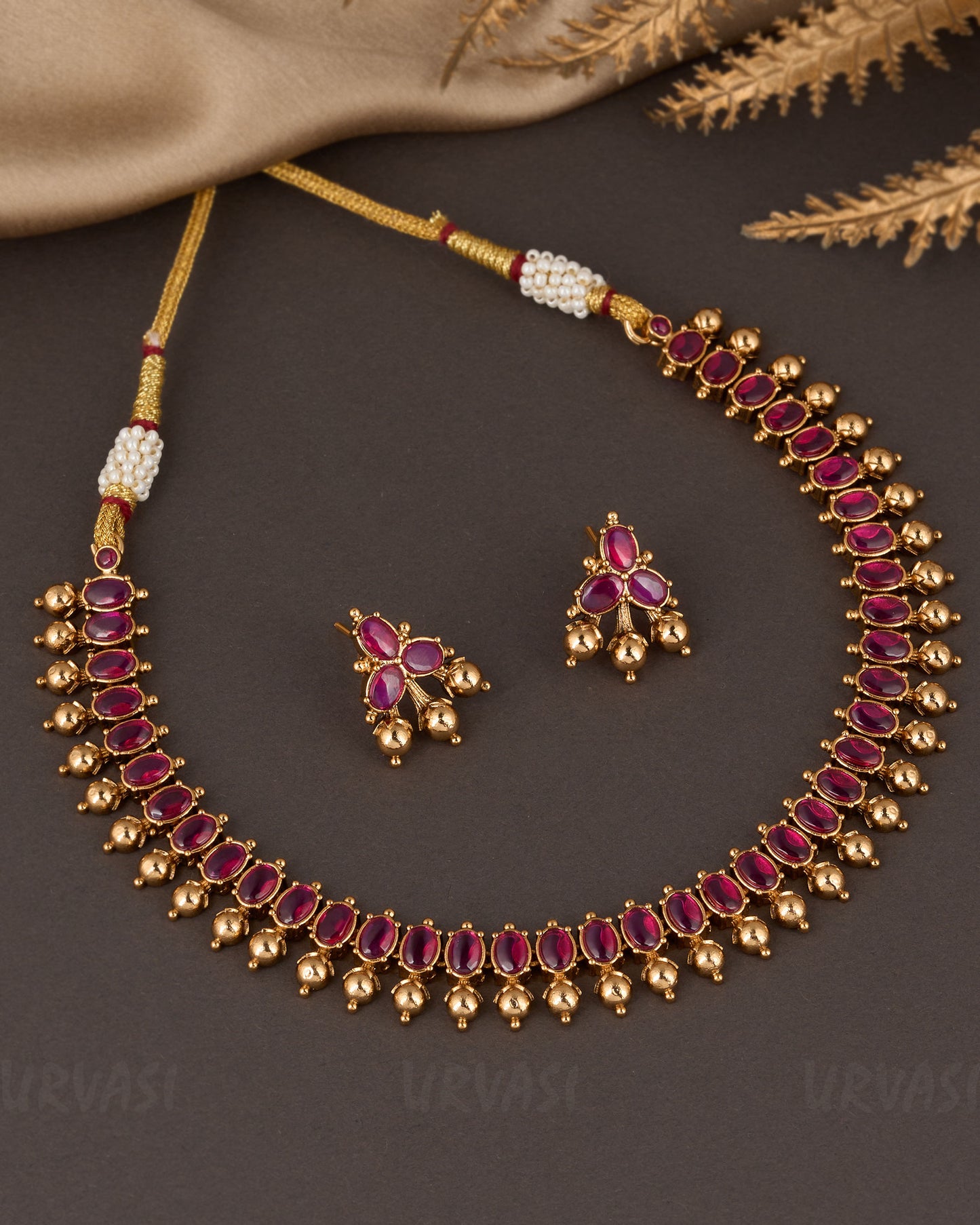 Premium Gold Polish Floral Necklace 1295