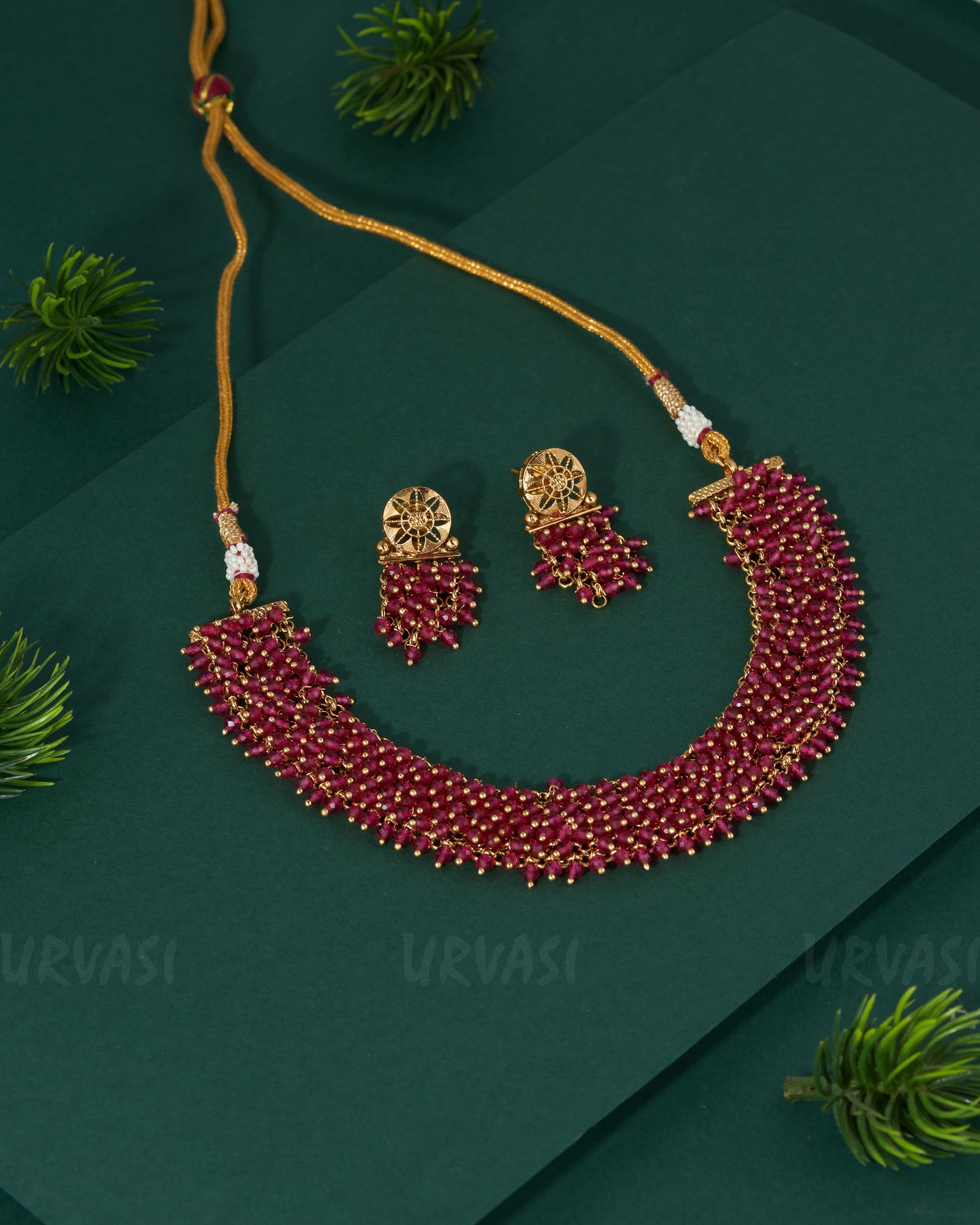 Gold Polish Floral Pearl Necklace 1163