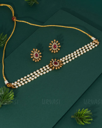 Gold-Toned Three-Layer Pearl Coker Necklace 1336