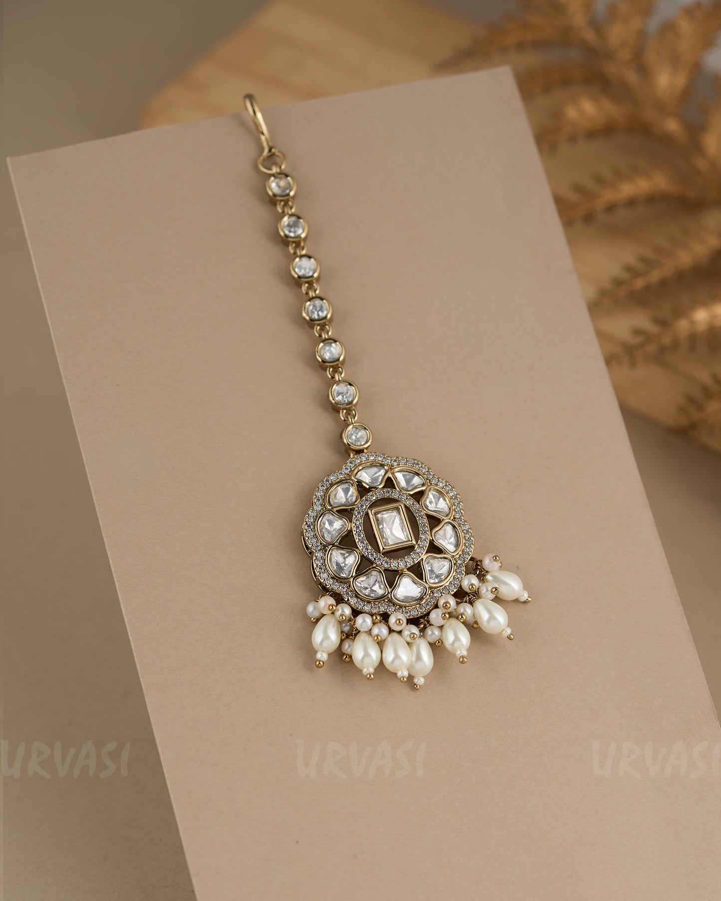 Mehendi Polish Kundan  and Polki Chutty CH 87