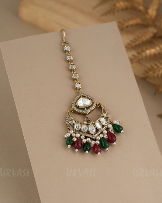 Mehendi Polish Crescent Moon Kundan Chutty CH 83