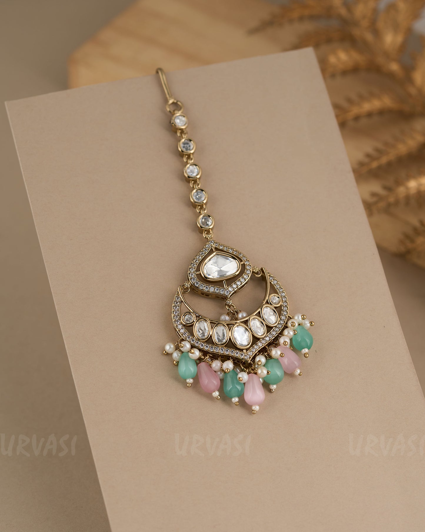Mehendi Polish Crescent Moon Kundan Chutty CH 83
